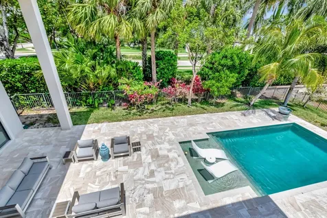 7015 Nw 27th Avenue Boca Raton FL 33496