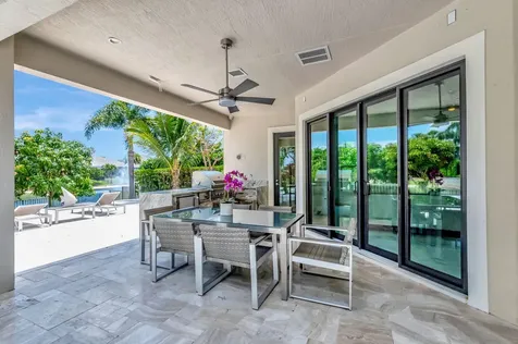 7015 Nw 27th Avenue Boca Raton FL 33496