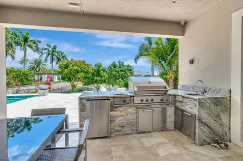 7015 Nw 27th Avenue Boca Raton FL 33496