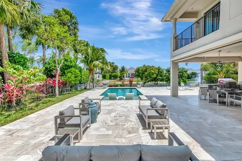 7015 Nw 27th Avenue Boca Raton FL 33496