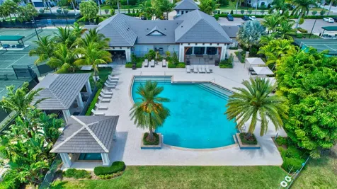 7015 Nw 27th Avenue Boca Raton FL 33496
