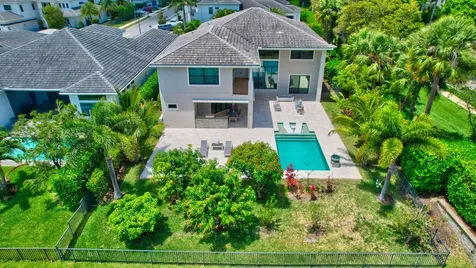 7015 Nw 27th Avenue Boca Raton FL 33496