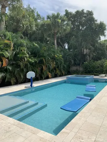 2459 Cardinal Lane Palm Beach Gardens FL 33410