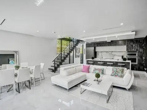 2514 Ne 21st Street Fort Lauderdale FL 33305