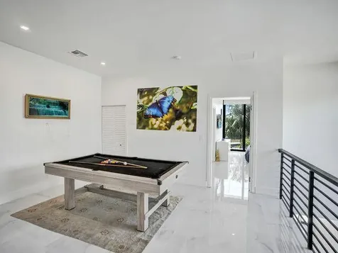 2514 Ne 21st Street Fort Lauderdale FL 33305