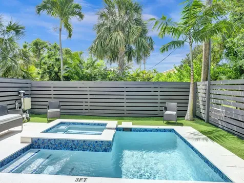 2514 Ne 21st Street Fort Lauderdale FL 33305