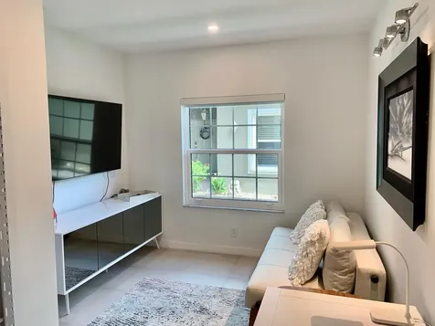 8411 Via Leonessa Boca Raton FL 33433