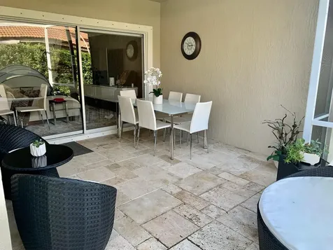 8411 Via Leonessa Boca Raton FL 33433