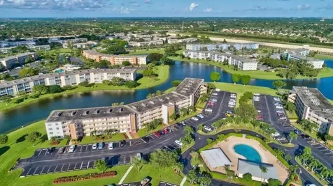 310 Brighton H Boca Raton FL 33434