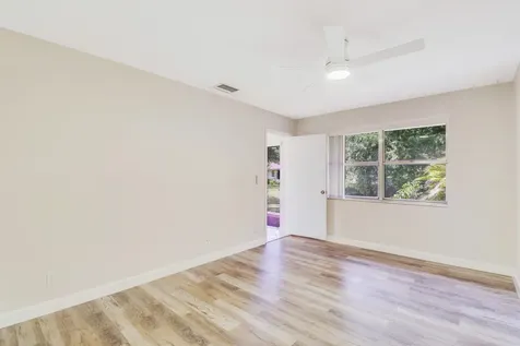 6252 Walk Circle Boca Raton FL 33433