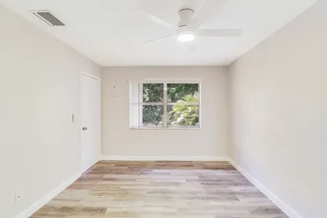 6252 Walk Circle Boca Raton FL 33433