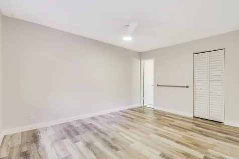 6252 Walk Circle Boca Raton FL 33433