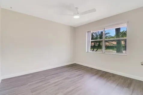 6252 Walk Circle Boca Raton FL 33433