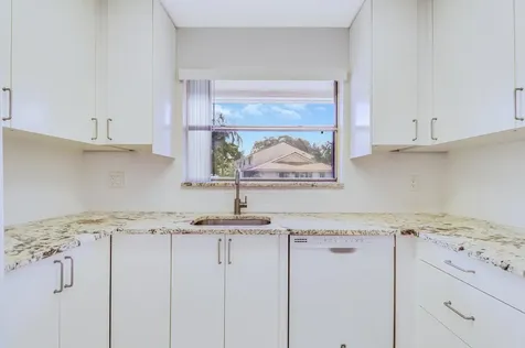 6252 Walk Circle Boca Raton FL 33433