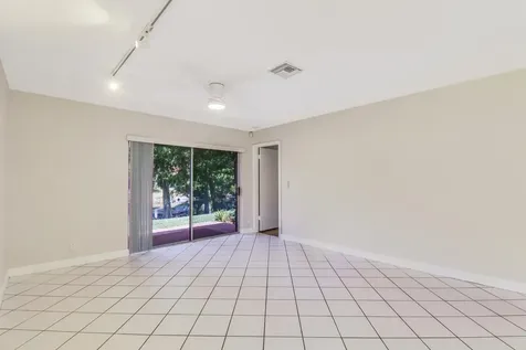 6252 Walk Circle Boca Raton FL 33433