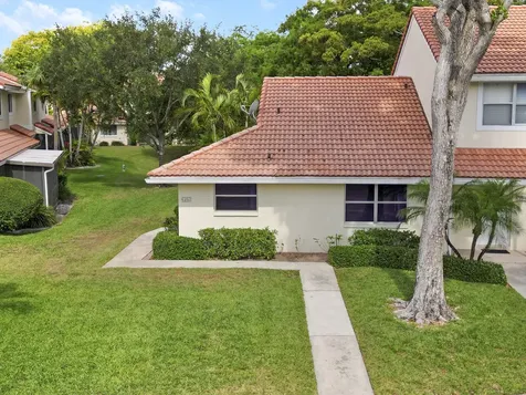 6252 Walk Circle Boca Raton FL 33433