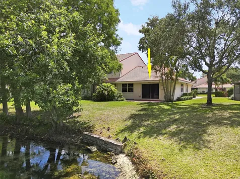 6252 Walk Circle Boca Raton FL 33433