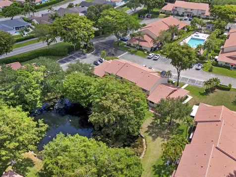 6252 Walk Circle Boca Raton FL 33433
