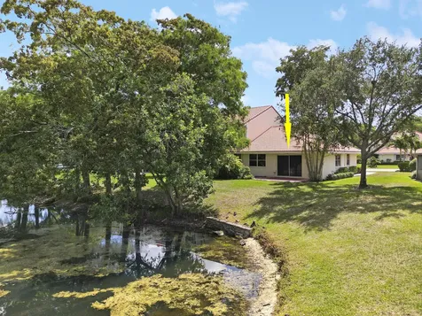 6252 Walk Circle Boca Raton FL 33433