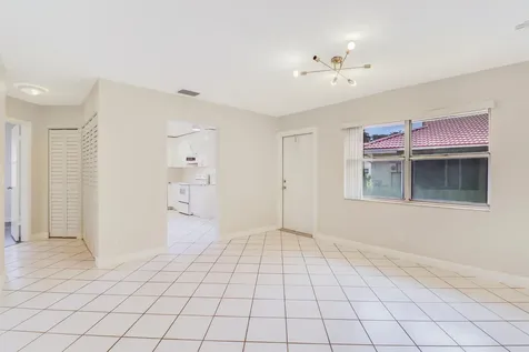 6252 Walk Circle Boca Raton FL 33433