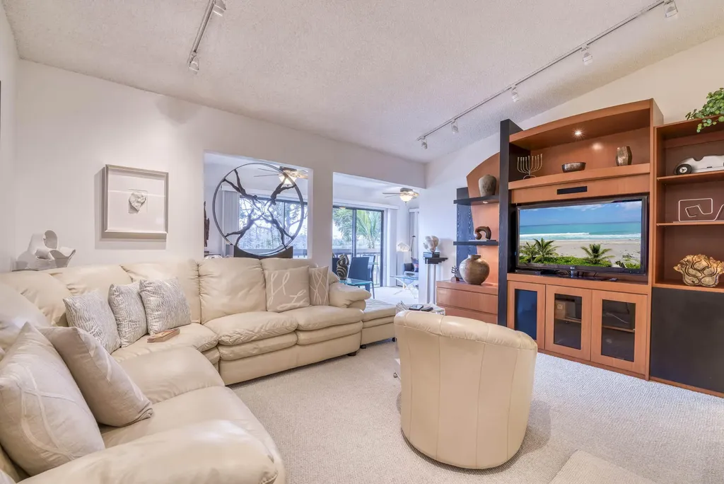 1111 Duncan Circle Palm Beach Gardens FL 33418