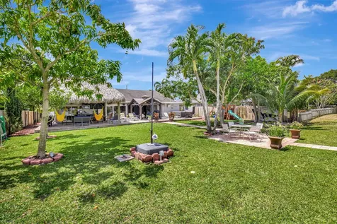 147 Oregon Lane Boca Raton FL 33487