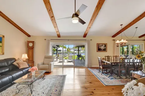 147 Oregon Lane Boca Raton FL 33487