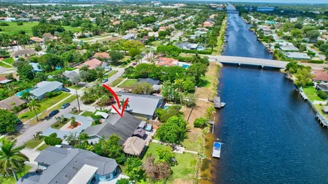 147 Oregon Lane Boca Raton FL 33487