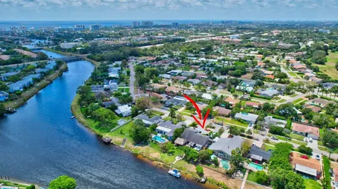 147 Oregon Lane Boca Raton FL 33487