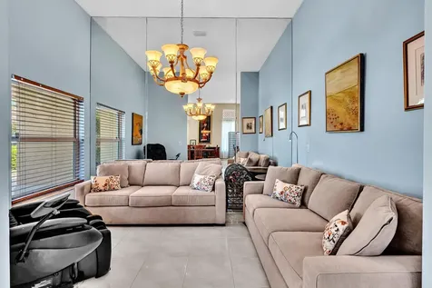 19323 King Palm Court Boca Raton FL 33498