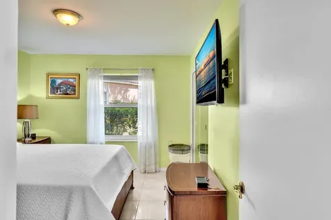 19323 King Palm Court Boca Raton FL 33498