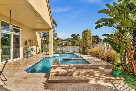19323 King Palm Court Boca Raton FL 33498
