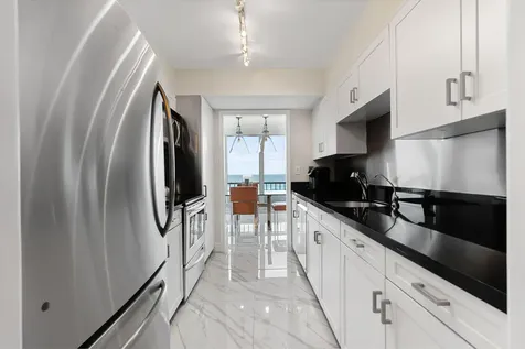 5550 N Ocean Drive Singer Island FL 33404