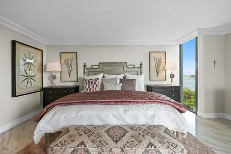 5550 N Ocean Drive Singer Island FL 33404