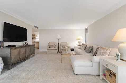 5550 N Ocean Drive Singer Island FL 33404