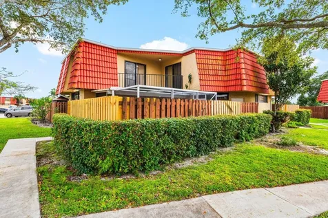 8352 Trent Court Boca Raton FL 33433