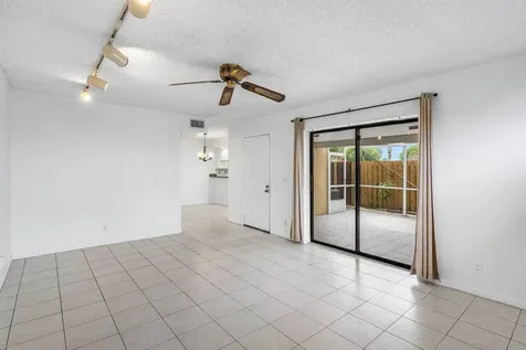 8352 Trent Court Boca Raton FL 33433