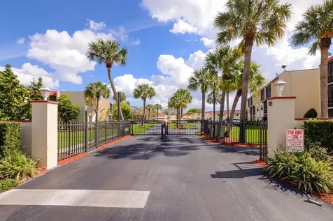 2050 Oleander Boulevard Fort Pierce FL 34950