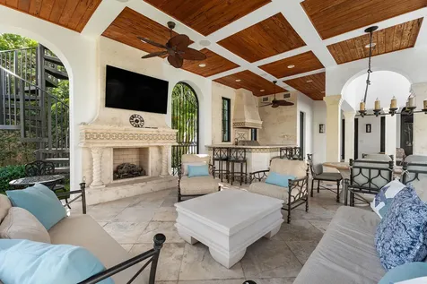 251 W Coconut Palm Road Boca Raton FL 33432