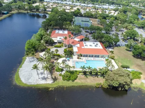 520 Nw Galatone Court Port Saint Lucie FL 34986