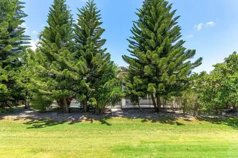 4800 Bocaire Boulevard Boca Raton FL 33487