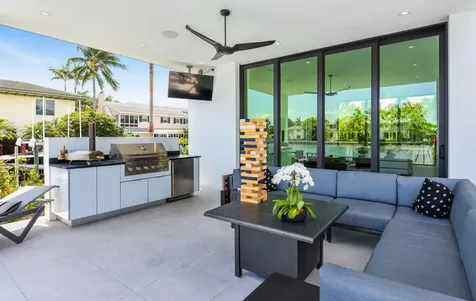 718 SE 7th Street Delray Beach FL 33483