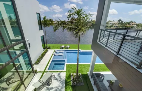 718 SE 7th Street Delray Beach FL 33483
