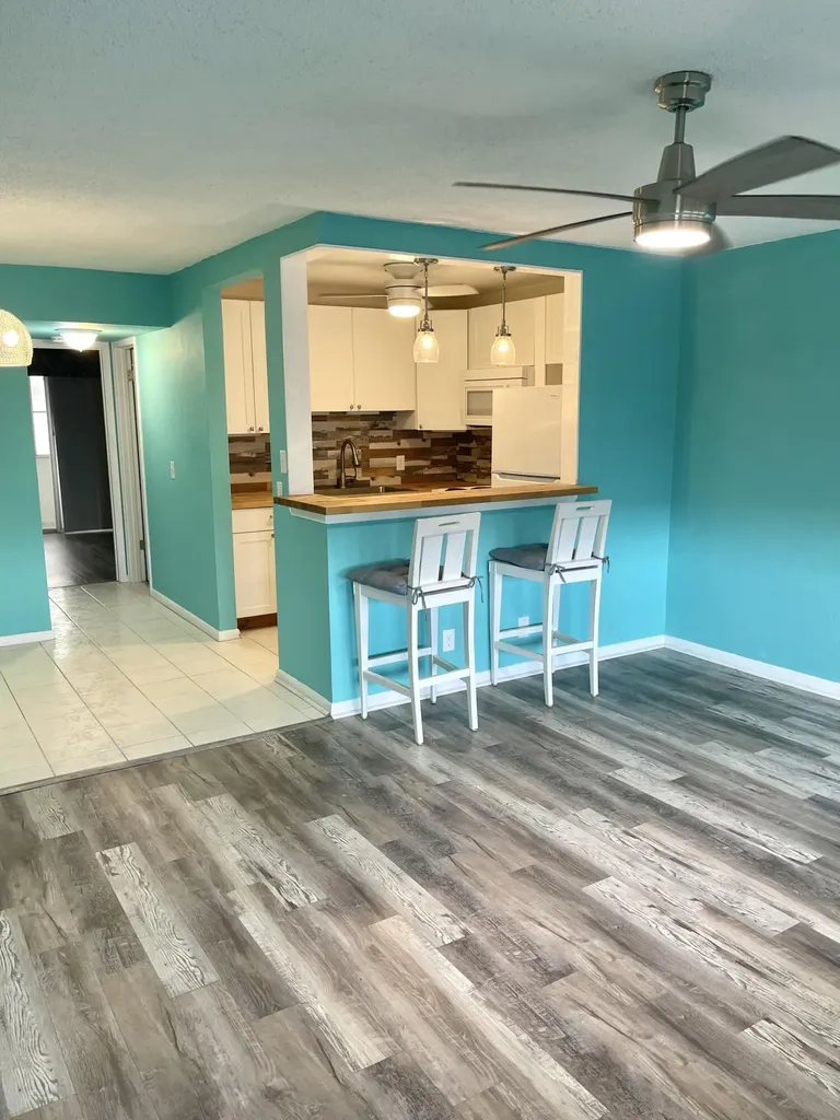 11 Kent A West Palm Beach FL 33417