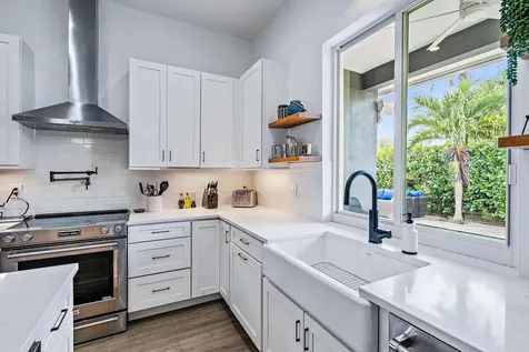 68 Azalea Circle Tequesta FL 33469