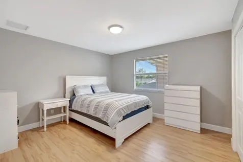 22279 Hollyhock Trail Boca Raton FL 33433