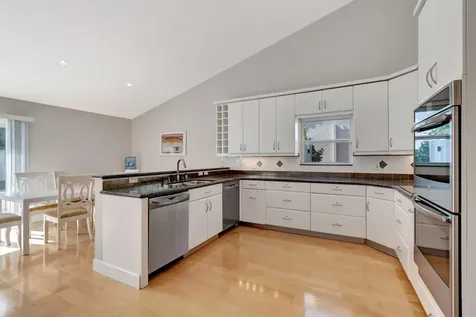 22279 Hollyhock Trail Boca Raton FL 33433
