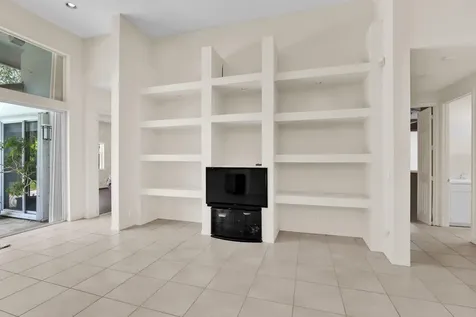 4132 Nw 55th Place Boca Raton FL 33496