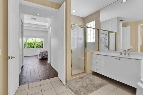 4132 Nw 55th Place Boca Raton FL 33496