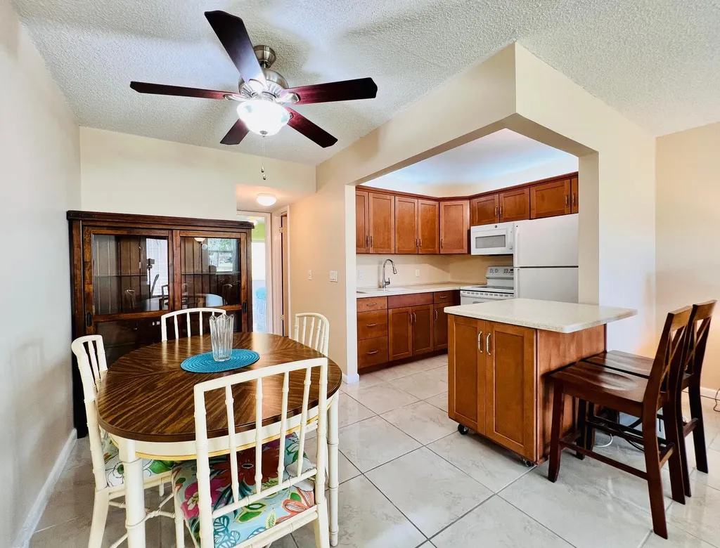 312 Northampton P West Palm Beach FL 33417